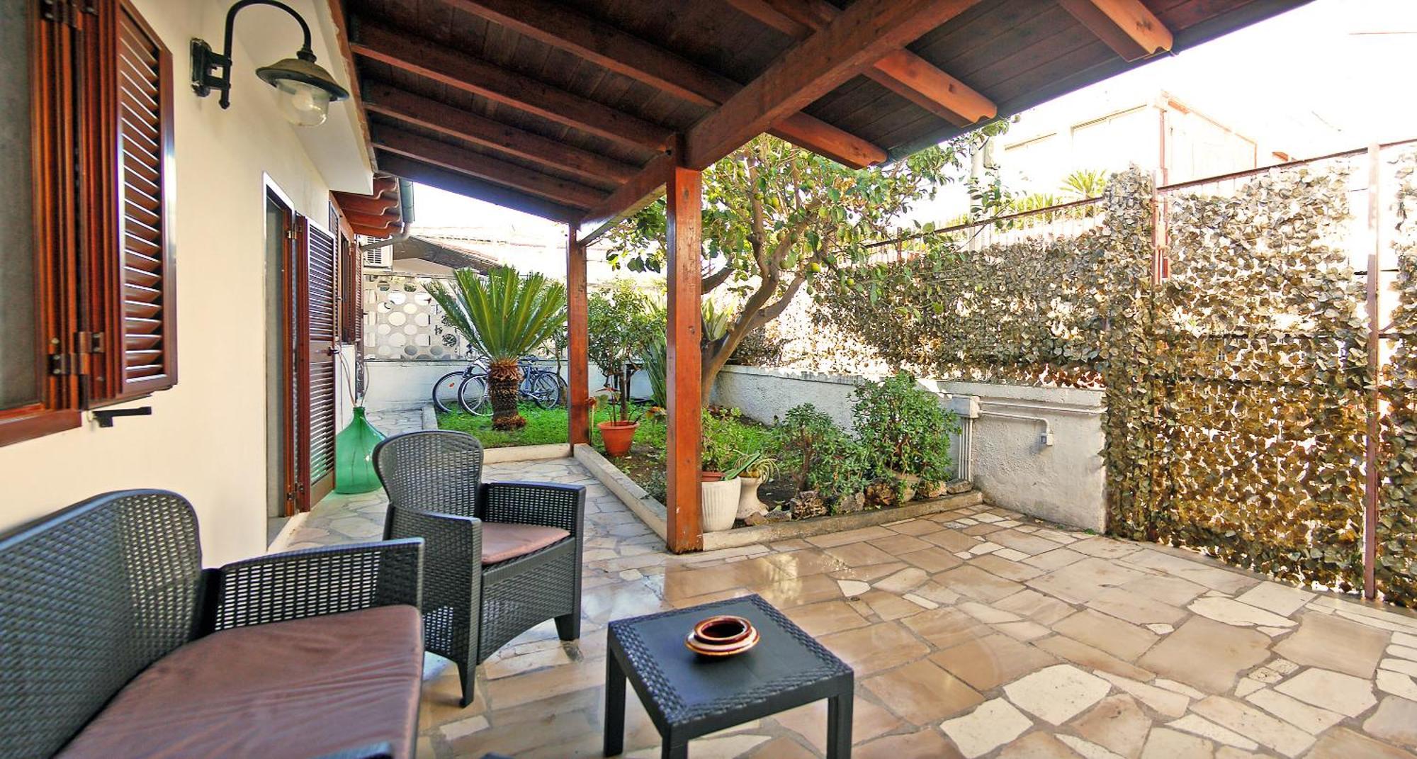 Sea Breeze Villa - Luna Apartment Bari Exterior photo